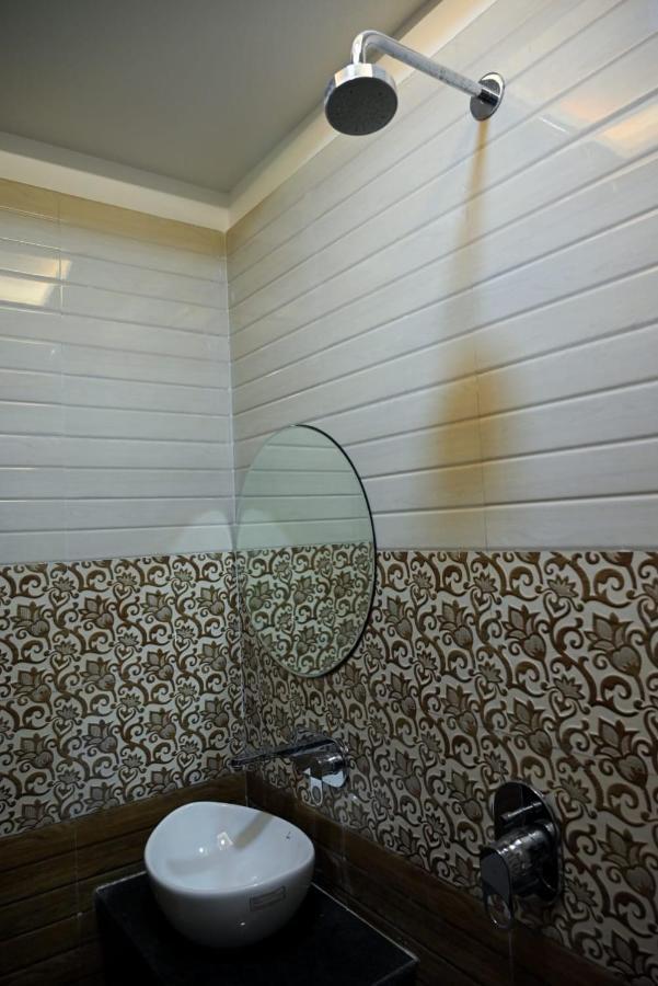 Hotel Golden Bliss Bhopal Exterior foto